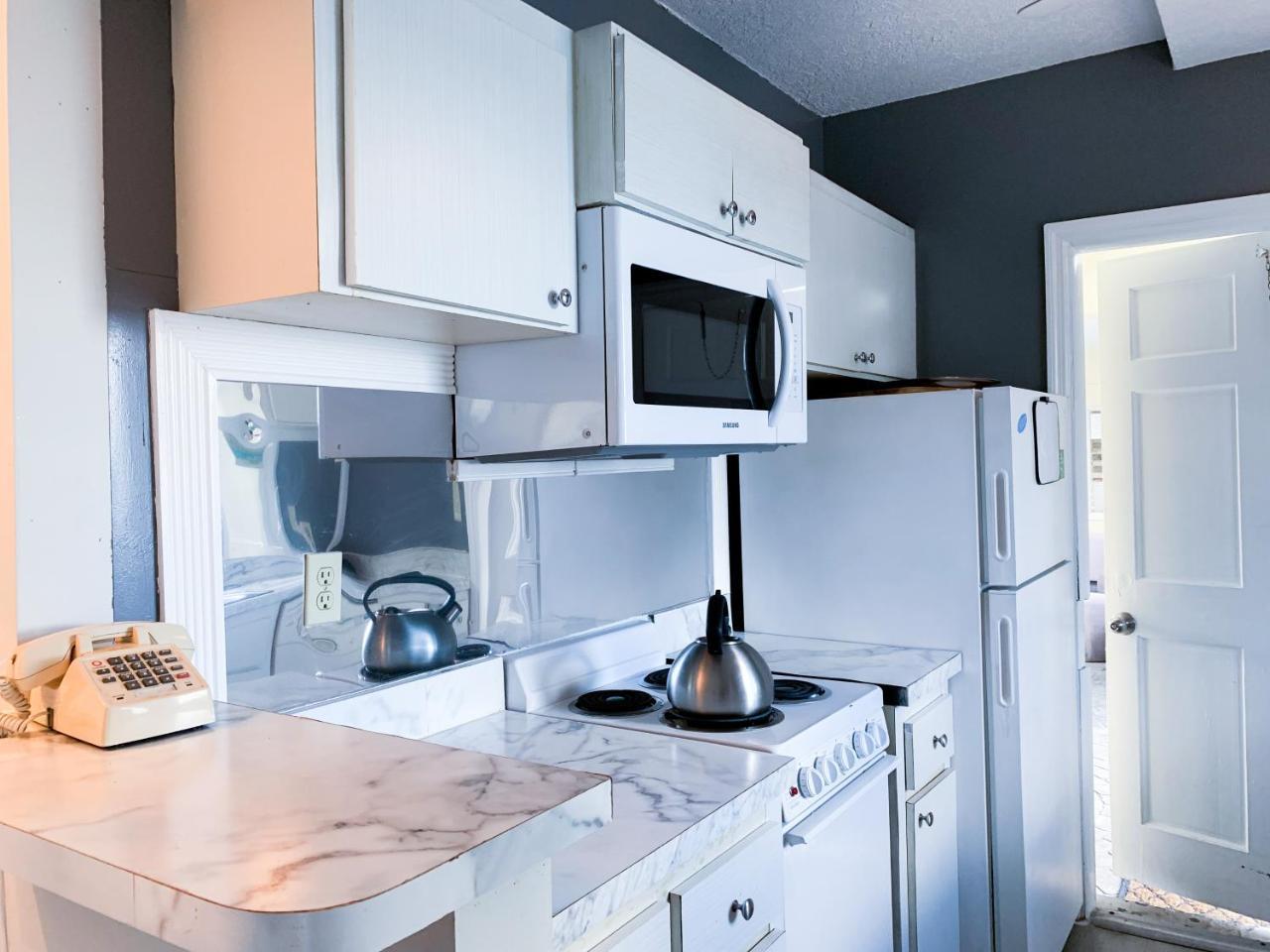 Coral Tides Resort Помпано Бич Экстерьер фото