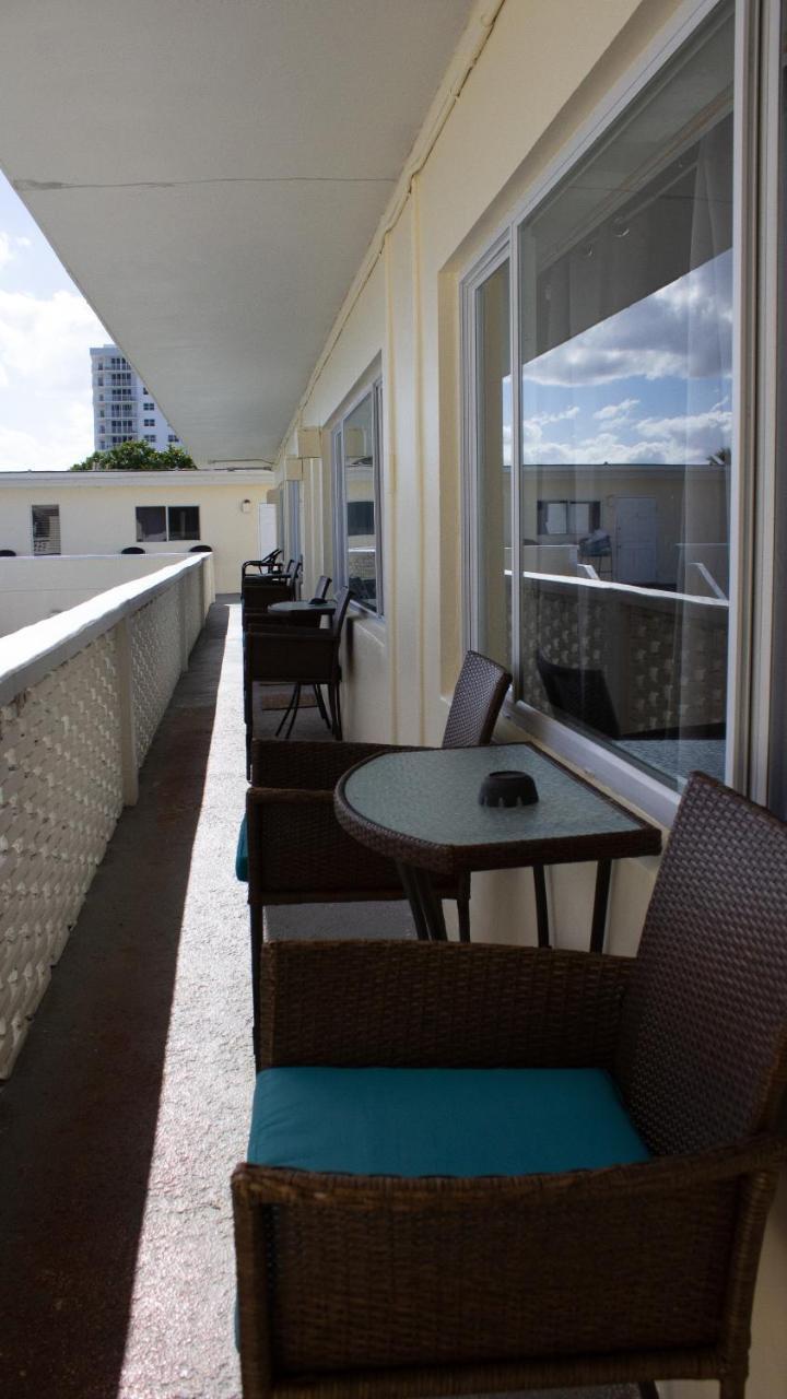 Coral Tides Resort Помпано Бич Экстерьер фото